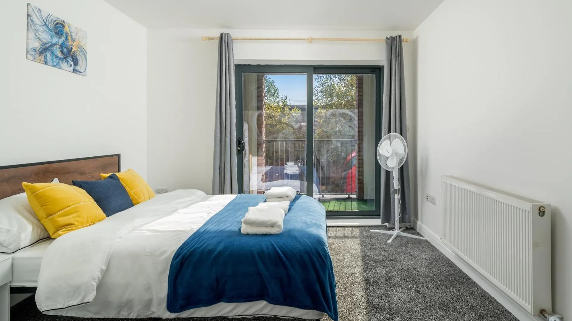 2Br Near Canning Town Stn Balcony Central Location London 0*,  United Kingdom
