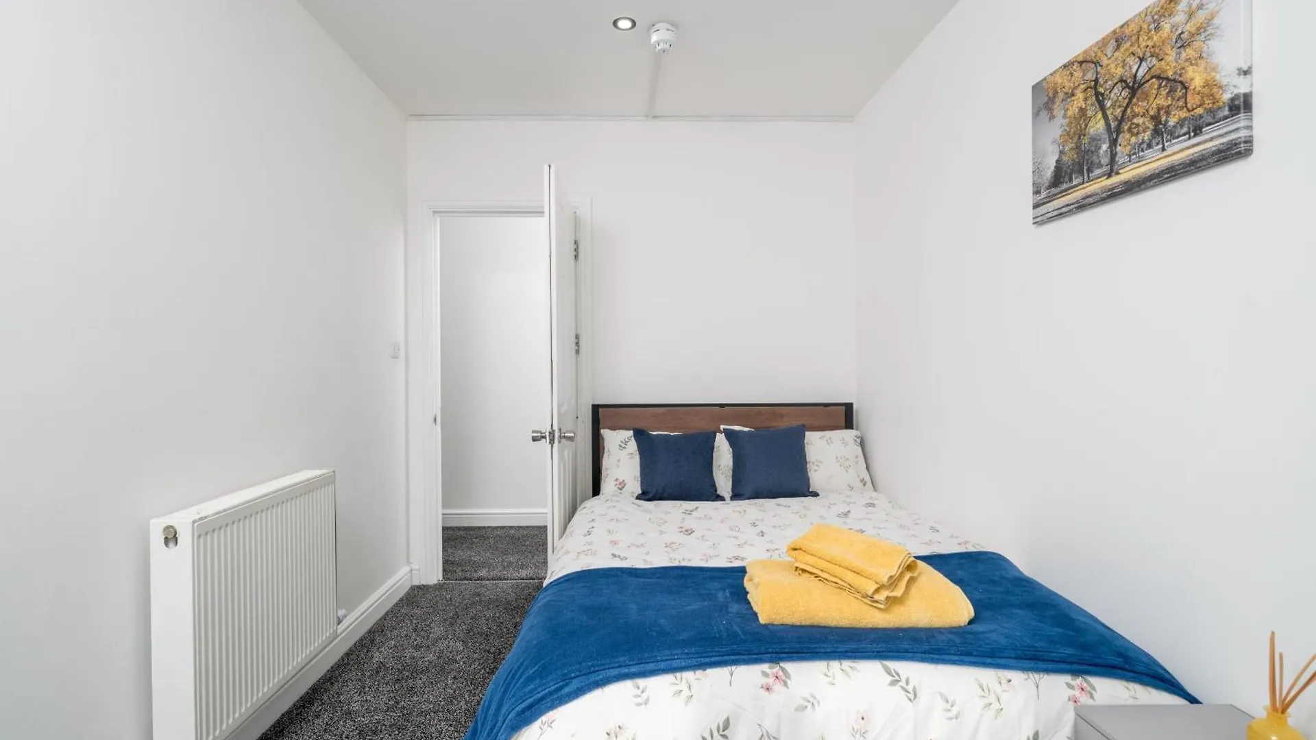 2Br Near Canning Town Stn Balcony Central Location London United Kingdom
